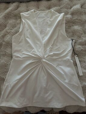 Susana Monaco White V-Neck Twist Front Top